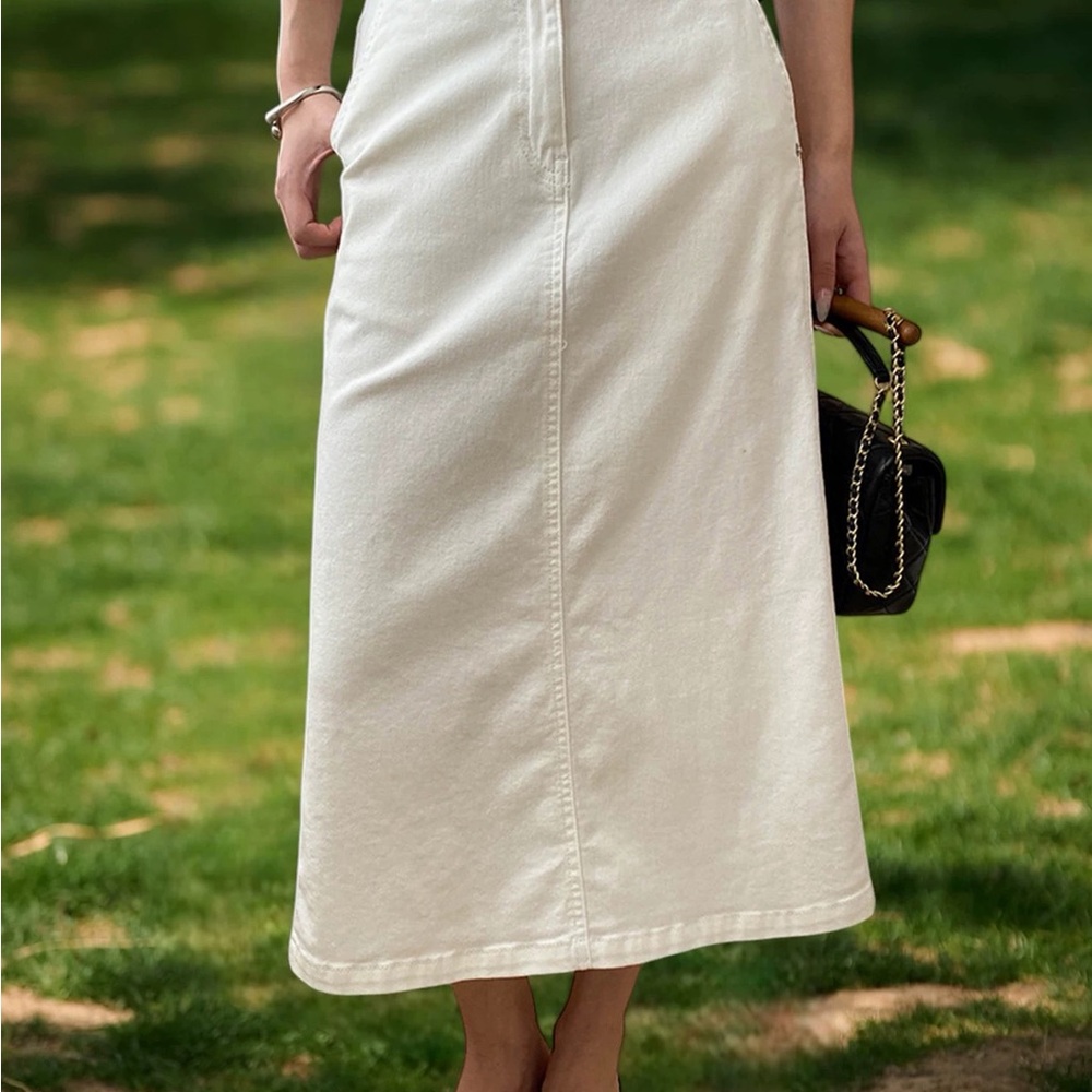 Chic Cream Maxi Skirt